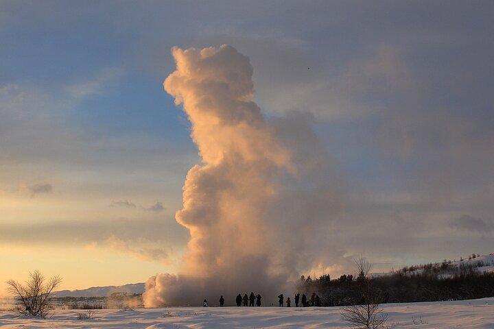 Glaciers et Aurore: Autour de l'Islande en hiver