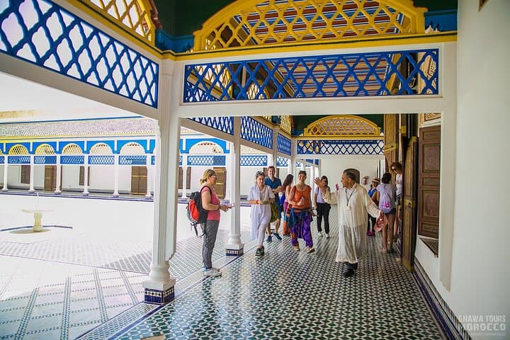 Marrakech: Bahia Palace, Saadian Tombs, Souk & Medina Guided Tour