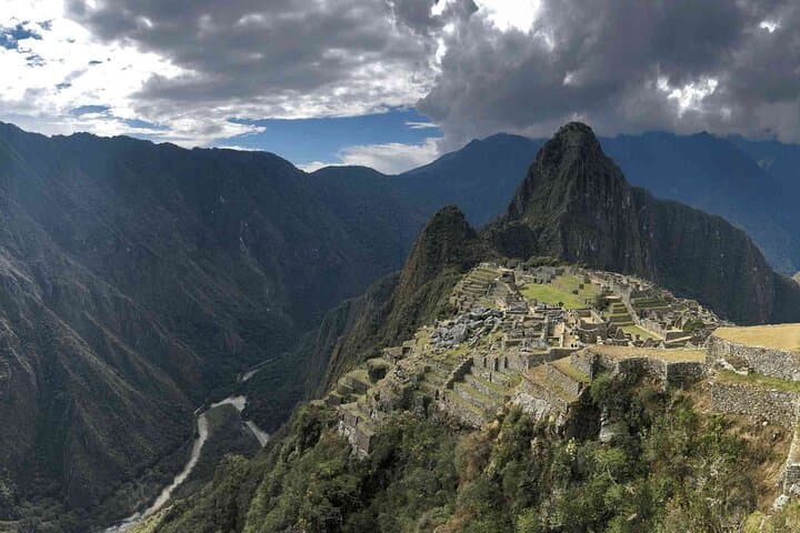 Private Full Day Tour to Machu Picchu