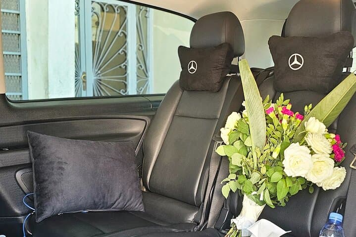 Casablanca Airport Pickup & Private Taxi Service in Morocco