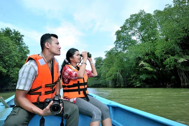 Taman Negara Day Trip from Kuala Lumpur with Lunch
