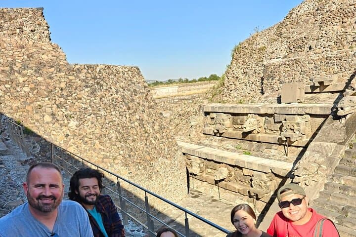 Pyramids of Teotihuacán, Quetzatcoatl and Basilica of Guadalupe