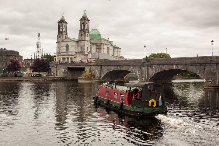 Tour privato a piedi Galway Historic Old Town Family Heritage