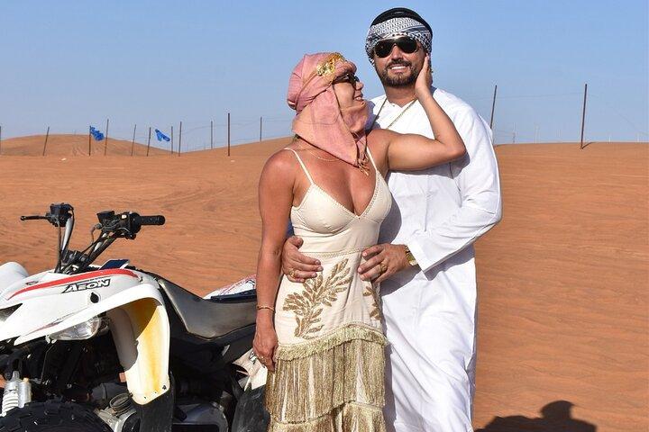 Safari VIP dans le désert de Dubaï avec Quad Bike & 5 - Star Luxury Camp