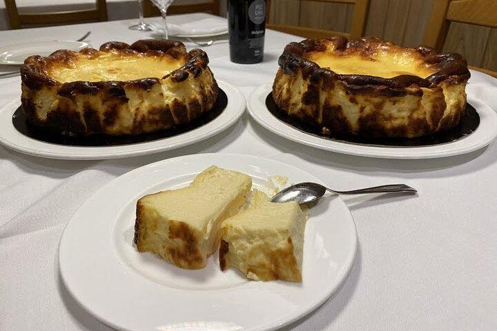 サン セバスチャン コンボ シティとピンチョスのプライベート ツアー