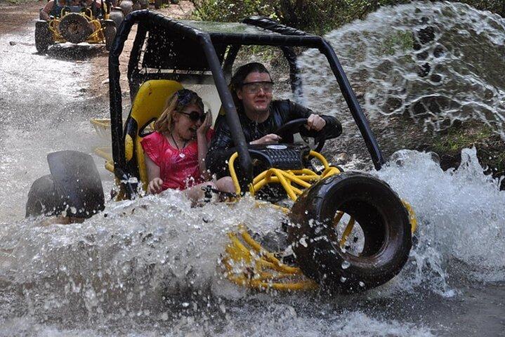 9 Stunden Rafting, Buggy-Safari und Zipline-Abenteuer ab Kemer
