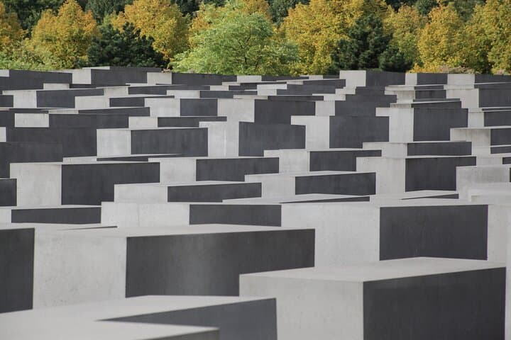 Berlin Highlights in 2 Hours: Express Walking Tour