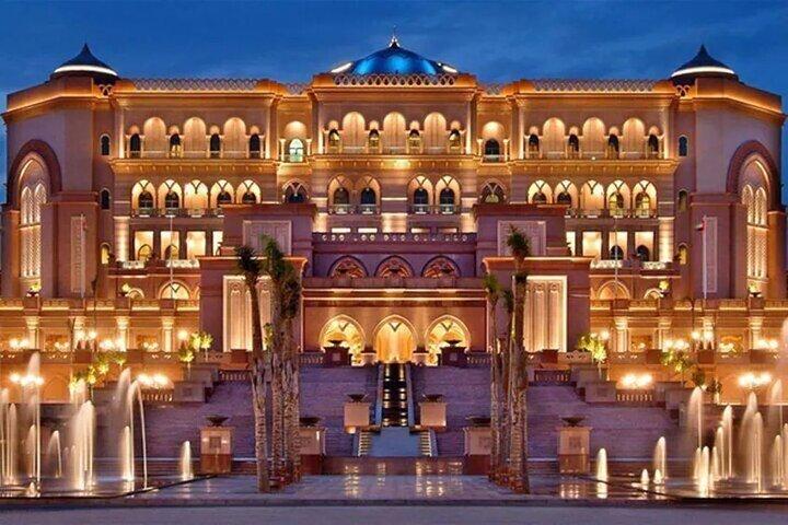 Tour e visite turistiche della città di Abu Dhabi di un'intera giornata