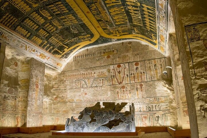 Luxor West Bank Budget Tour: Kings Valley, Memnon & Hatshepsut