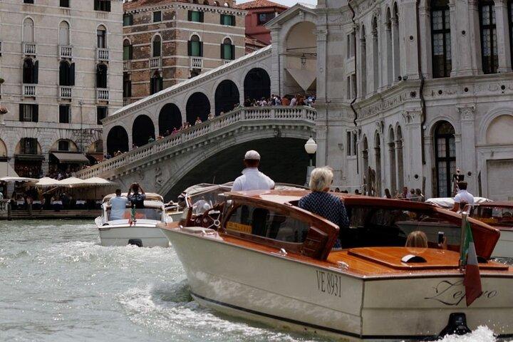 Venice Walking Tour Top Sights and Local Spots
