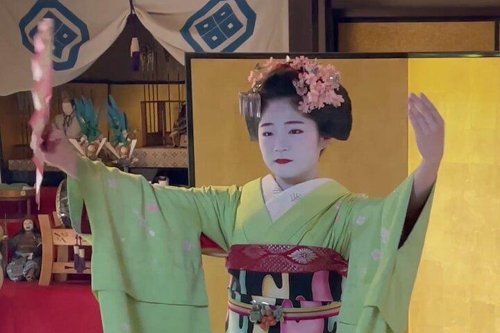 Kyoto : Maiko Happy Hour & Tea Ceremony dans un musée de style de vie