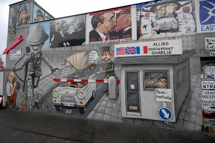 Berlin Wall: Greatest Escapes Self-Guided Walking Adventure