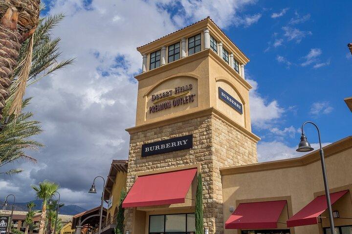 Tour privado de compras desde Palm Springs a Desert Hills Outlets