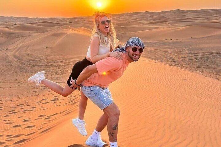 Dubai Morning Desert Safari Lahbab – Privato 4x4, Sandboarding