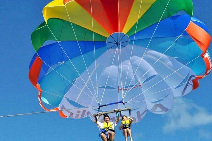 Parasailing a Sharm El Sheikh con trasferimento privato