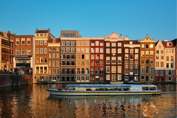 Amsterdam Sightseeing Canal Cruise met wijn & kaas optie