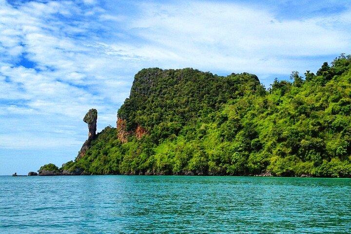 4 Islands One Day Tour med Long Tail Boat