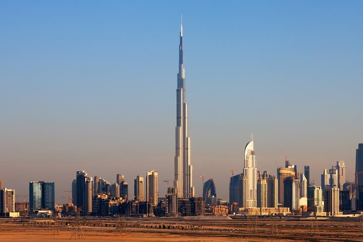 Dubai Burj Khalifa Sunset View at the Top with Fountain Show