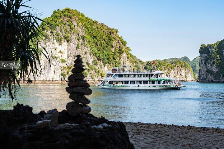 Lan Ha Bay Day Trip mais vendido: caiaque, natação, ciclismo