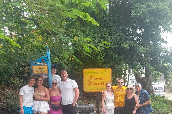 Round Island Bustour in Nassau