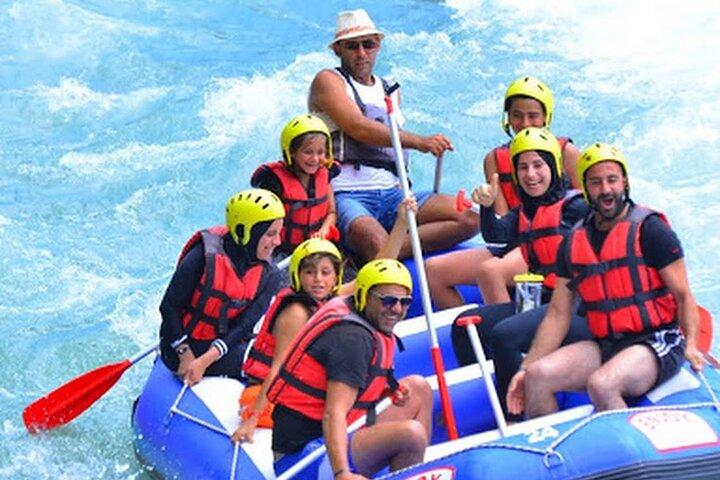 9 Stunden Rafting, Buggy-Safari und Zipline-Abenteuer ab Kemer