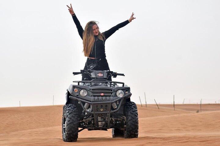 Dubaï : matinée en quad et safari aventure, sandboard, chameau
