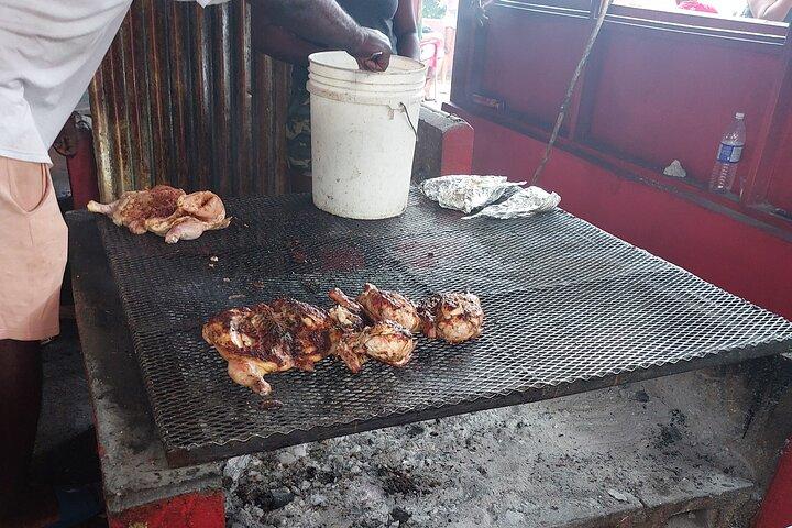 Den ultimative Jamaican Jerk Chicken Foodie-tur