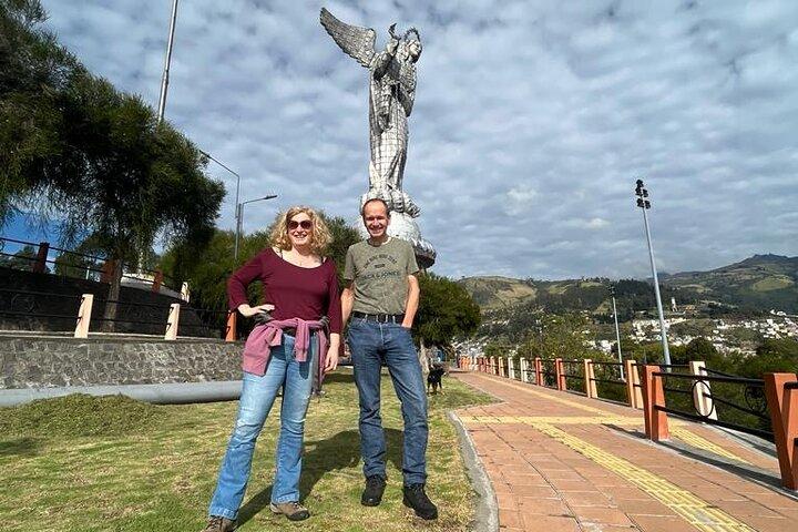 Private customizable tour in Quito included Intiñan museum