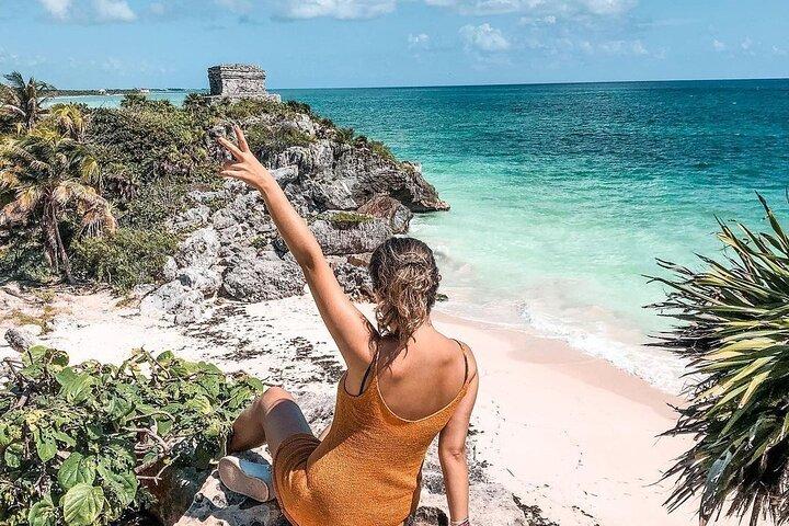 Guided tour to Tulum majestic Ruins + Cenote swim + Lunch