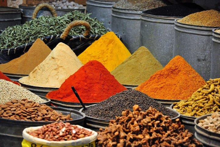 "Shop in Style: Guided Tour of Marrakesh's Markets"
