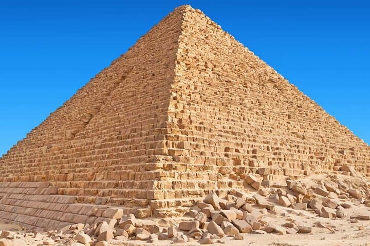 Full Day Private Tour to Giza Pyramids and Grand Egyptian Museum
