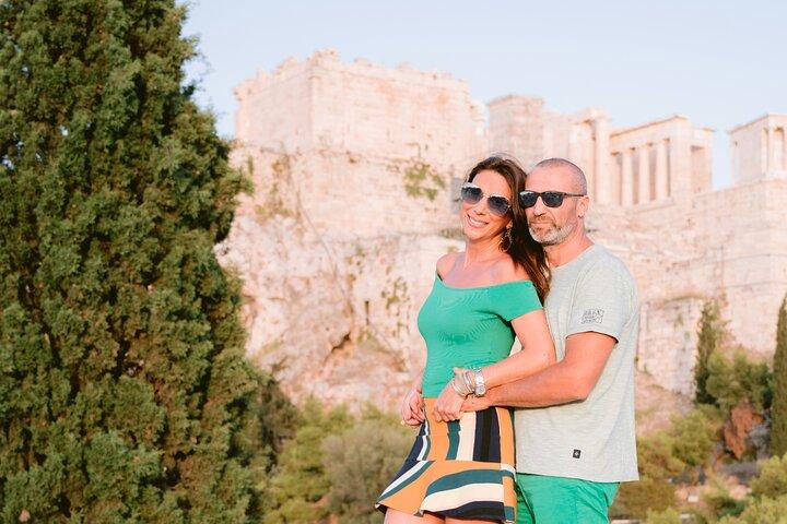 Private Tour: 1-Hour Private Photoshoot in Athens