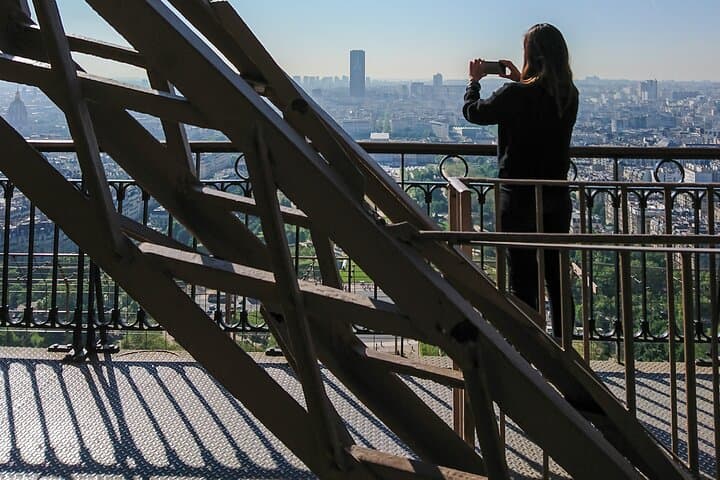 Eiffel Tower Dedicated Reserved Access Top or 2nd floor by lift