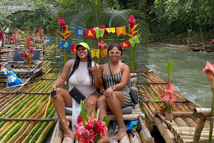 Bamboo rafting with limestone foot massage.