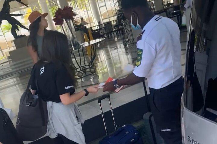 空港からバイア・プリンシペへのプライベート送迎