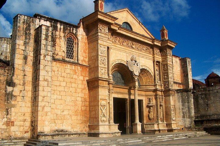 Excursion d'une journée : Punta Cana à Santo Domingo Colonial Zone