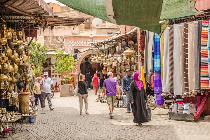 Marrakech: Bahia Palace, Madrasa Ben Youssef, Souks & Medina Tour
