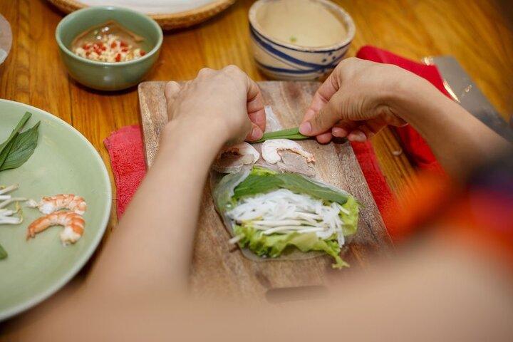 Cours de cuisine d'exploration avec visite du marché de Ben Thanh