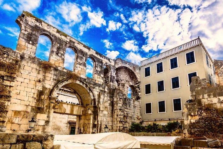 Privat Split Old City Diocletian Palace Evening Tour