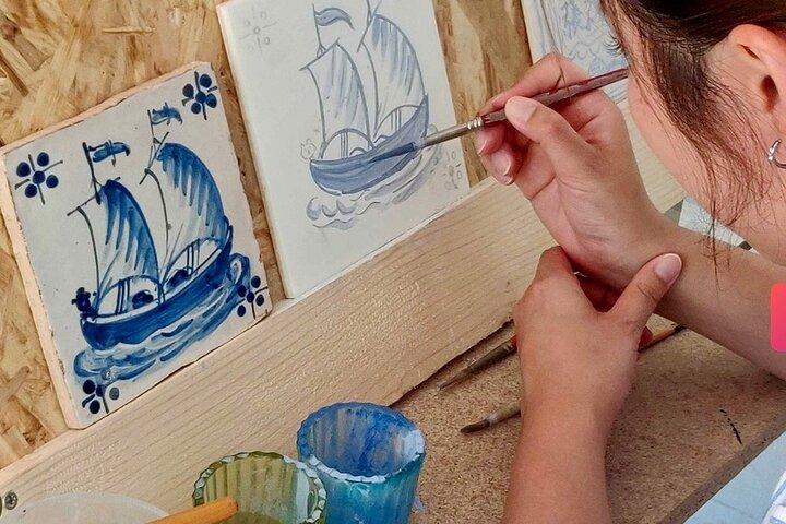Tile Painting, Wine & Coastal Sesimbra Private Tour from Lisbon