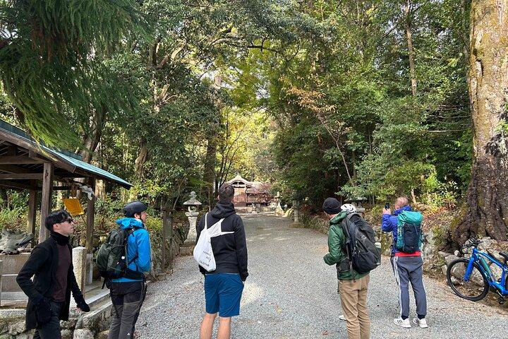 Yoshino Natura e-Bike Tour Cascate, Lago e Foresta
