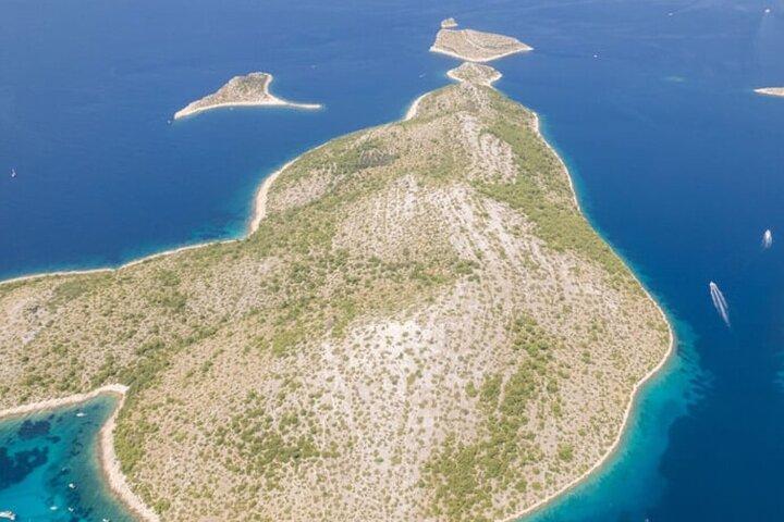 Kornati à ilha Mana e Kukljica e Beach Lojena Tour de barco