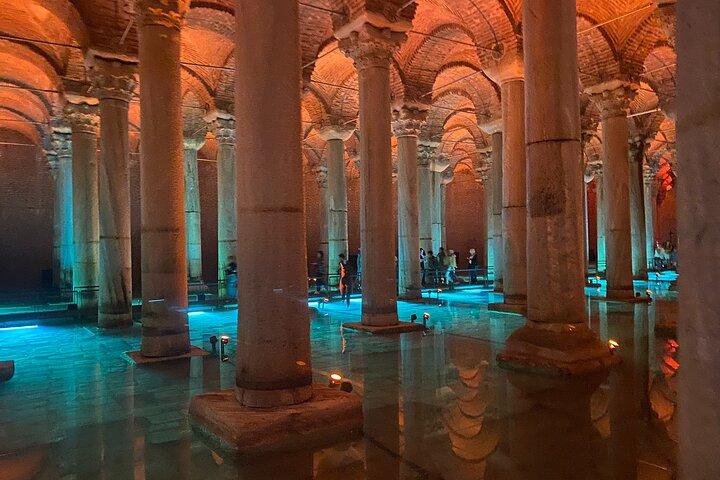 Istanbul Daily Guiding Service