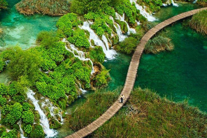 Privé sightseeingtour Plitvicemeren vanuit Zagreb met overstap