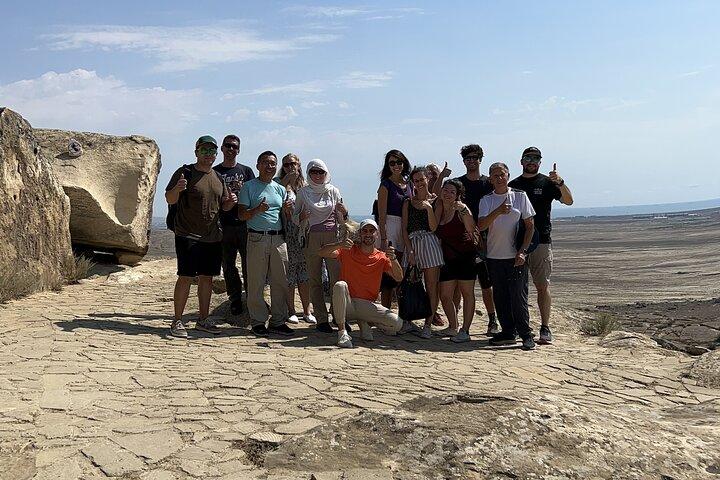 Aventura de medio día en Gobustán y volcanes de lodo
