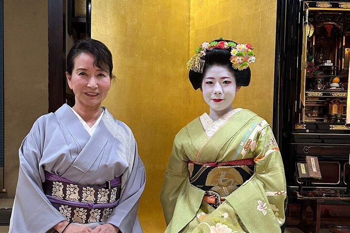 Kyoto : Maiko Happy Hour & Tea Ceremony dans un musée de style de vie