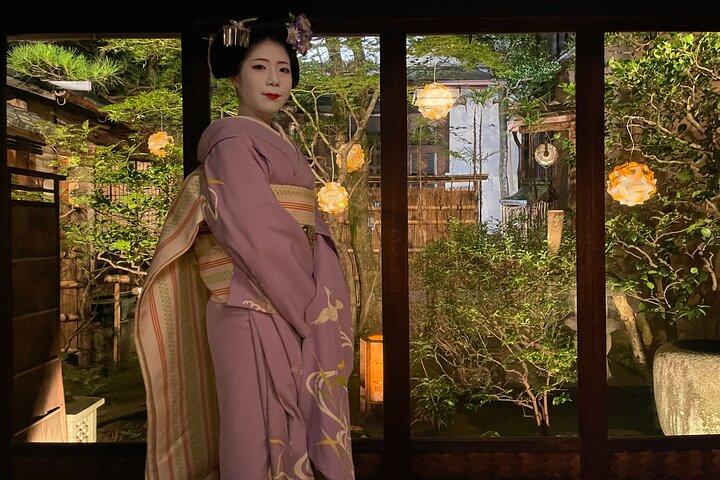 Kyoto : Maiko Happy Hour & Tea Ceremony dans un musée de style de vie