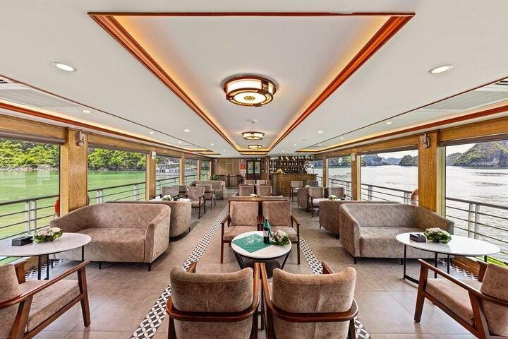 Heritage Cruise Halong Bay Luksusdagstur fra Hanoi Expressway