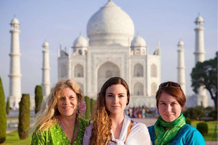 Combo Taj Mahal & Agra Fort Full Ticket & Guided Tour