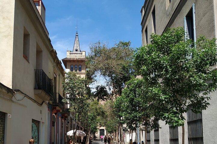 Gracia Village Private Walking Tour